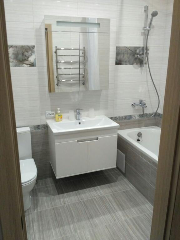 Comfort Apartment On Bogdanivska Street 7B Kiev Esterno foto