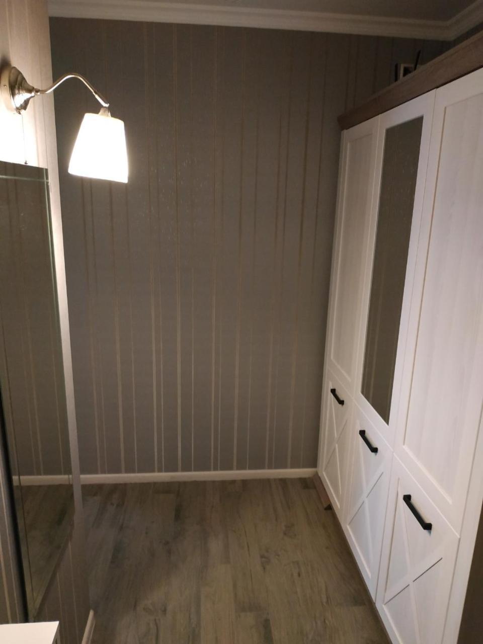 Comfort Apartment On Bogdanivska Street 7B Kiev Esterno foto